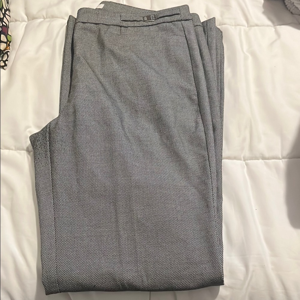 New York & Company Gray Trousers Classic Straight-Leg